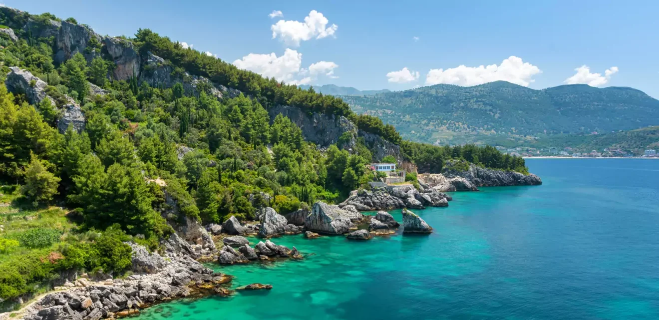 Auf Küstenpfaden entlang der Albanischen Riviera