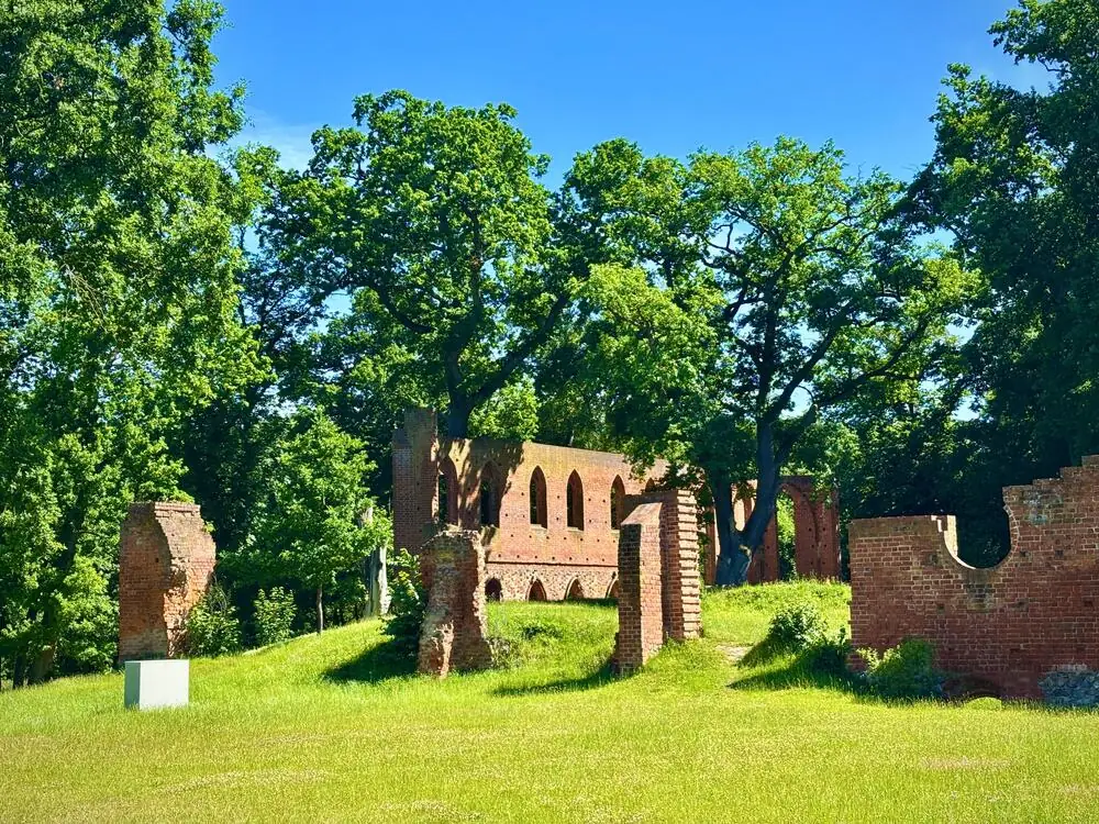 Klosterruine Boitzenburg - Kim Landgraf -